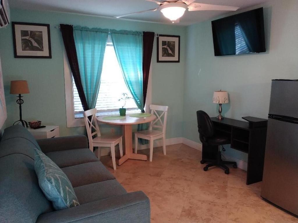 Tampa Bay Beautiful Apartment And Private Jacuzzi Εξωτερικό φωτογραφία